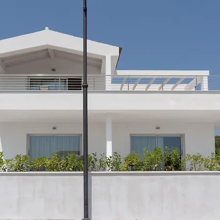 Dimore Tavolara オルビア